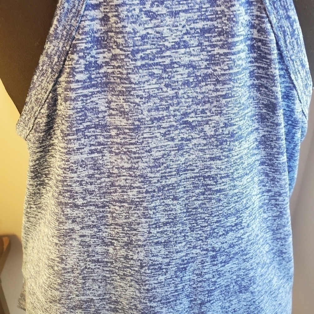 Blue Medium workout Tank top - Picture 5 of 8